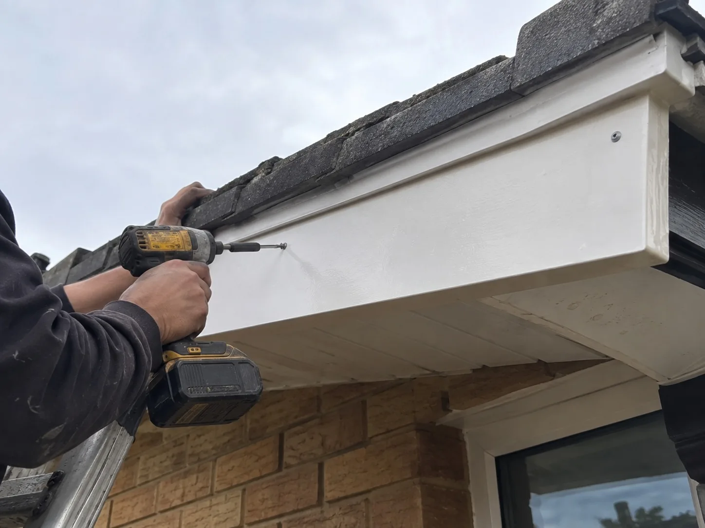 New fascia and spouting installed on a West Auckland house
